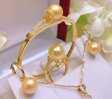 Những Mẫu Nhẫn Cưới Vàng Ý 750 Chuẩn VVS+ Đẹp 2025